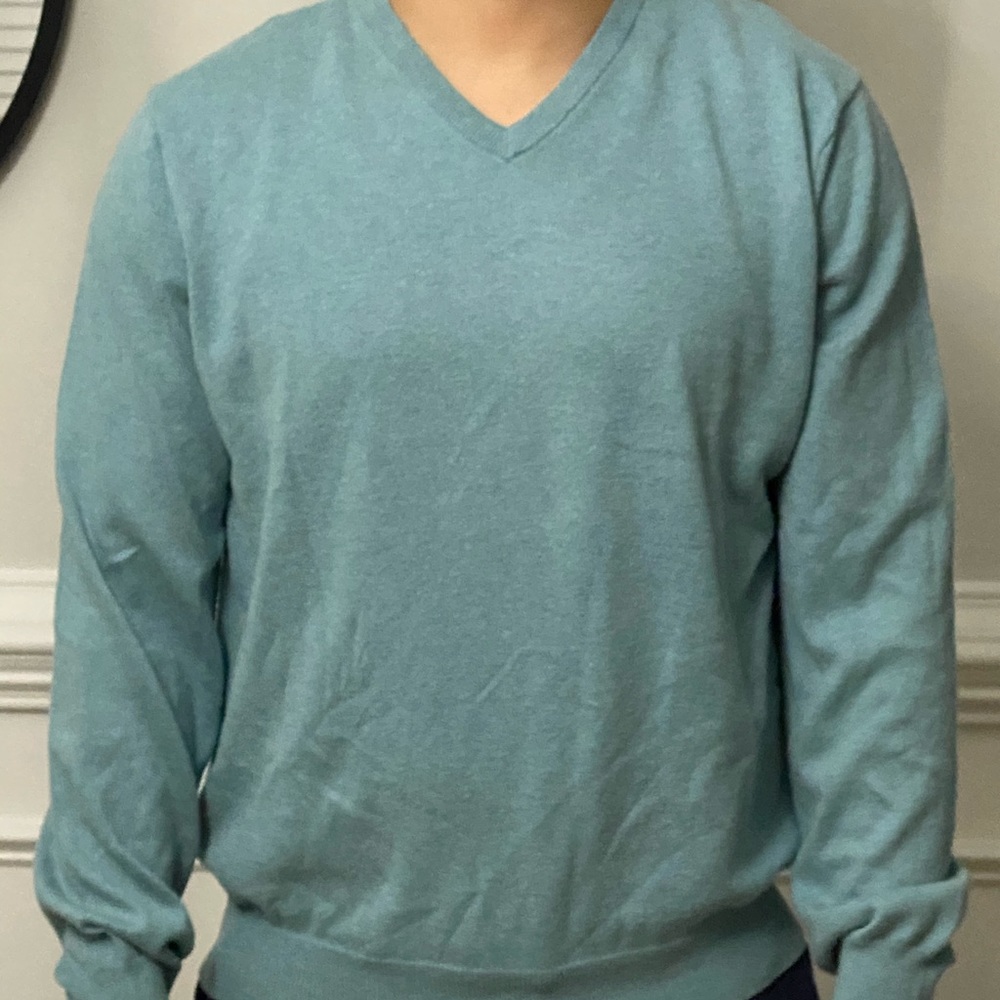 Like New J. Crew V-Neck Sweater! 😎